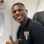 Arboleda viaja para o Rio de Janeiro e pode enfrentar o Flamengo