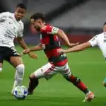 Everton Ribeiro encaminha renovação com o Flamengo