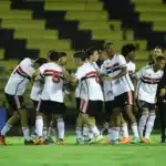 No Morumbi, São Paulo disputa a semifinal do Brasileiro Sub-17 contra o Flamengo