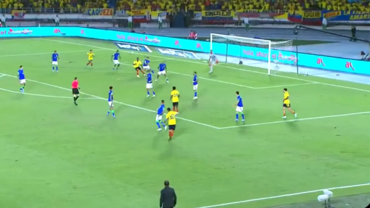 James Rodríguez dá assistência em vitória da Colômbia sobre o Brasil; assista