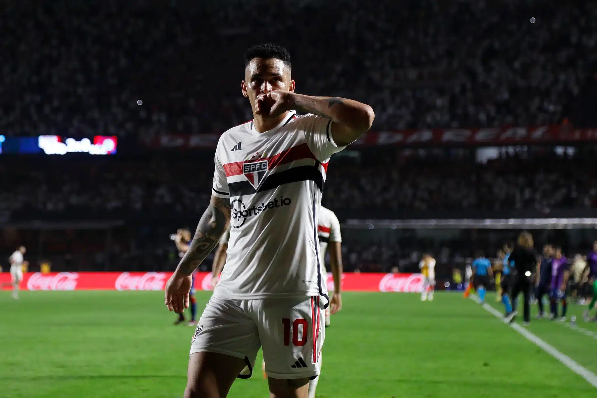 Luciano lidera participações em gols do São Paulo em 2023; veja números