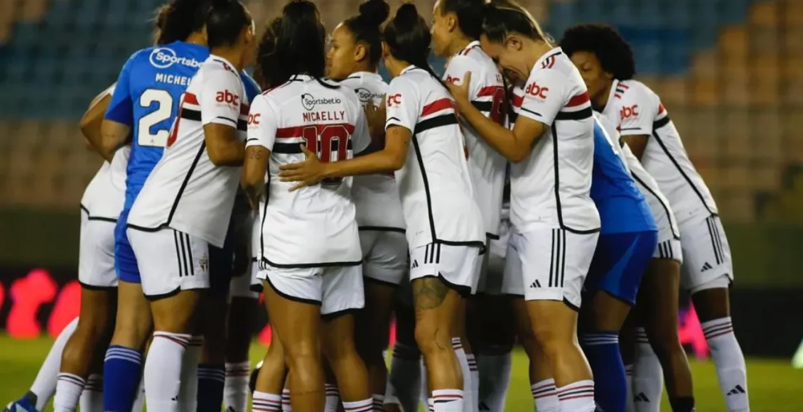 Precisando vencer, São Paulo enfrenta Atlético Nacional na Ladies Cup.