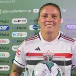 Gláucia marcou um golaço na goleada do São Paulo.