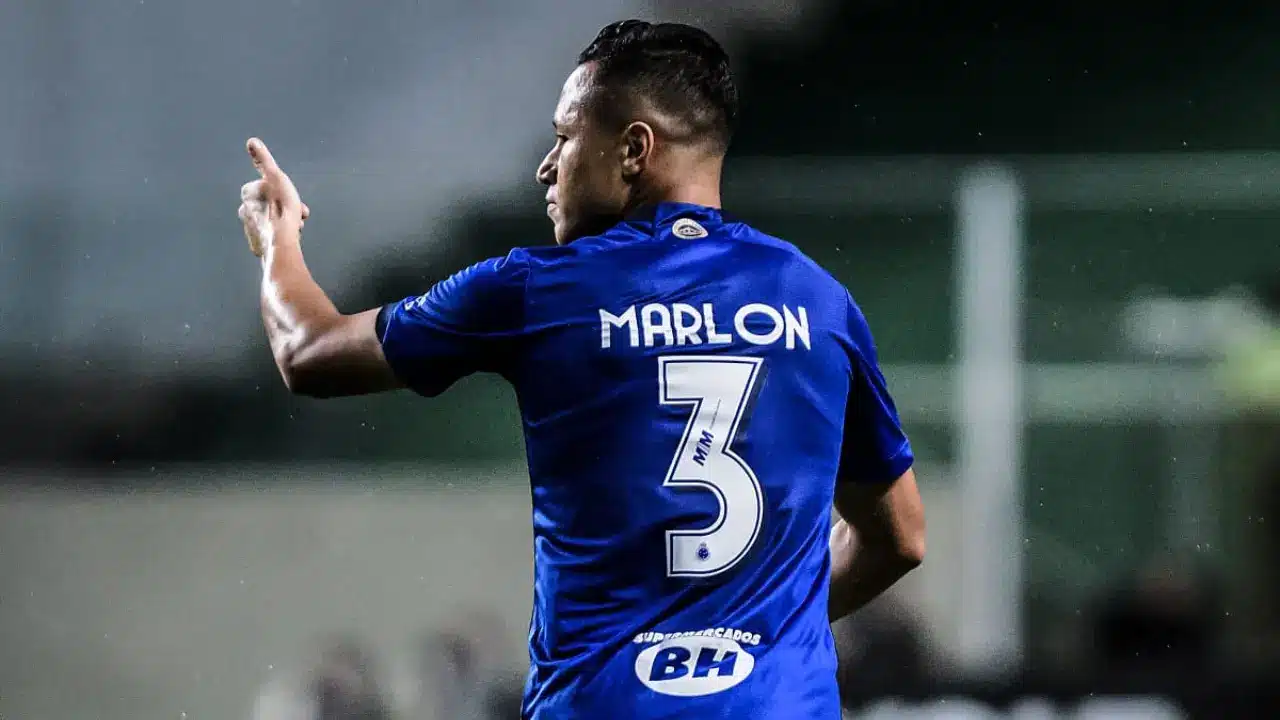 São Paulo tem interesse na contratação de Marlon, lateral-esquerdo do Cruzeiro