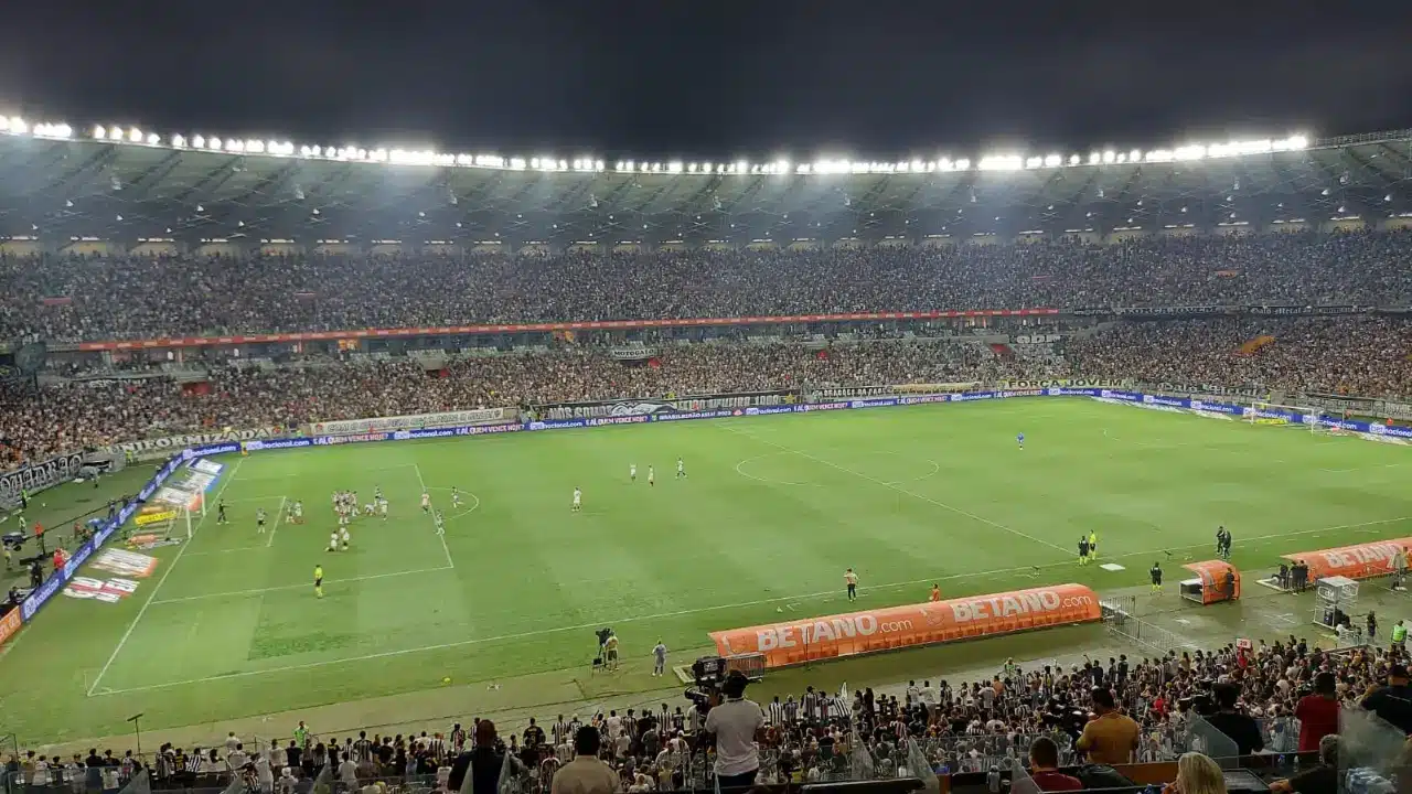 Fora de casa, São Paulo é derrotado pelo Atlético-MG por 2x1