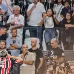 Calleri comemora na vitória do São Paulo em Itaquera