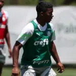 Endrick desfalcará o Palmeiras contra o São Paulo na Supercopa
