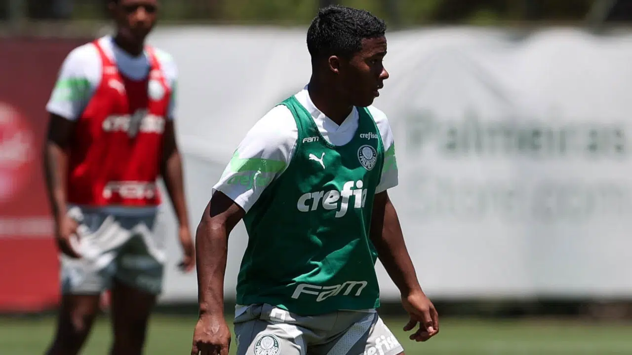 Endrick desfalcará o Palmeiras contra o São Paulo na Supercopa