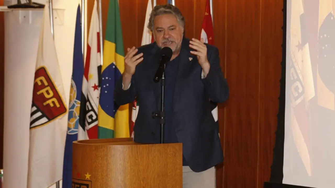 Julio Casares é empossado e dá início ao segundo mandado como presidente do SPFC