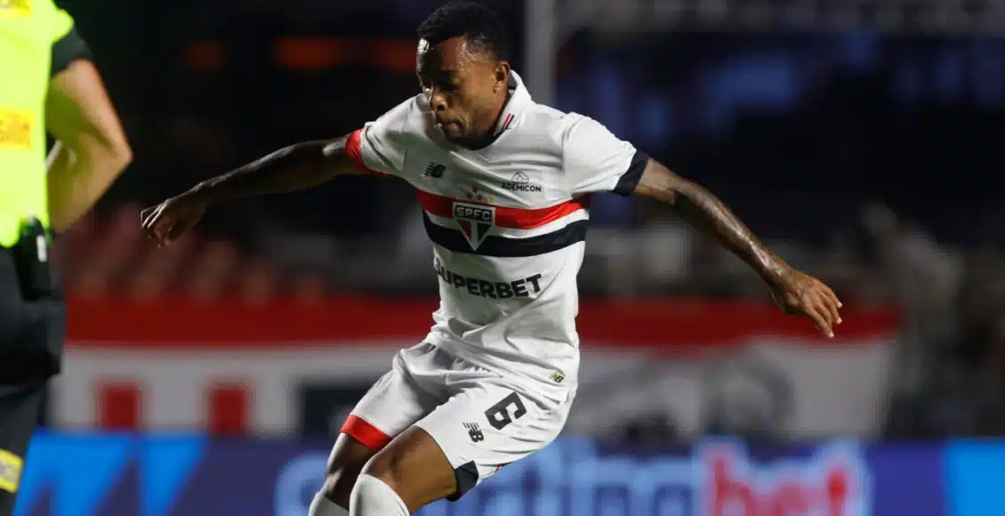 Botafogo prepara proposta por Welington