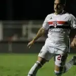 Gabriel Neves marca primeiro gol pelo Independiente