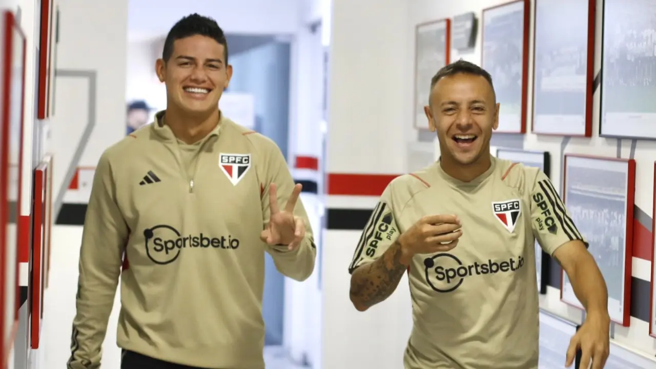 James Rodríguez conversou com líderes do elenco do São Paulo em decisão por permanência