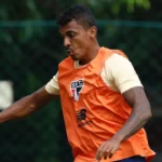Luiz Gustavo tem lesão confirmada e se torna desfalque no São Paulo
