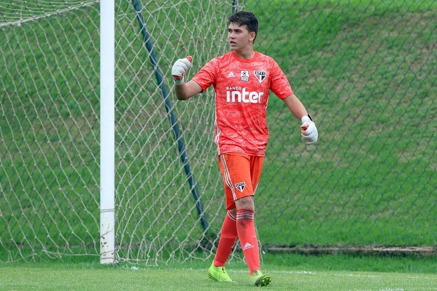 Ex-goleiro do São Paulo é convocado para a Itália sub-19