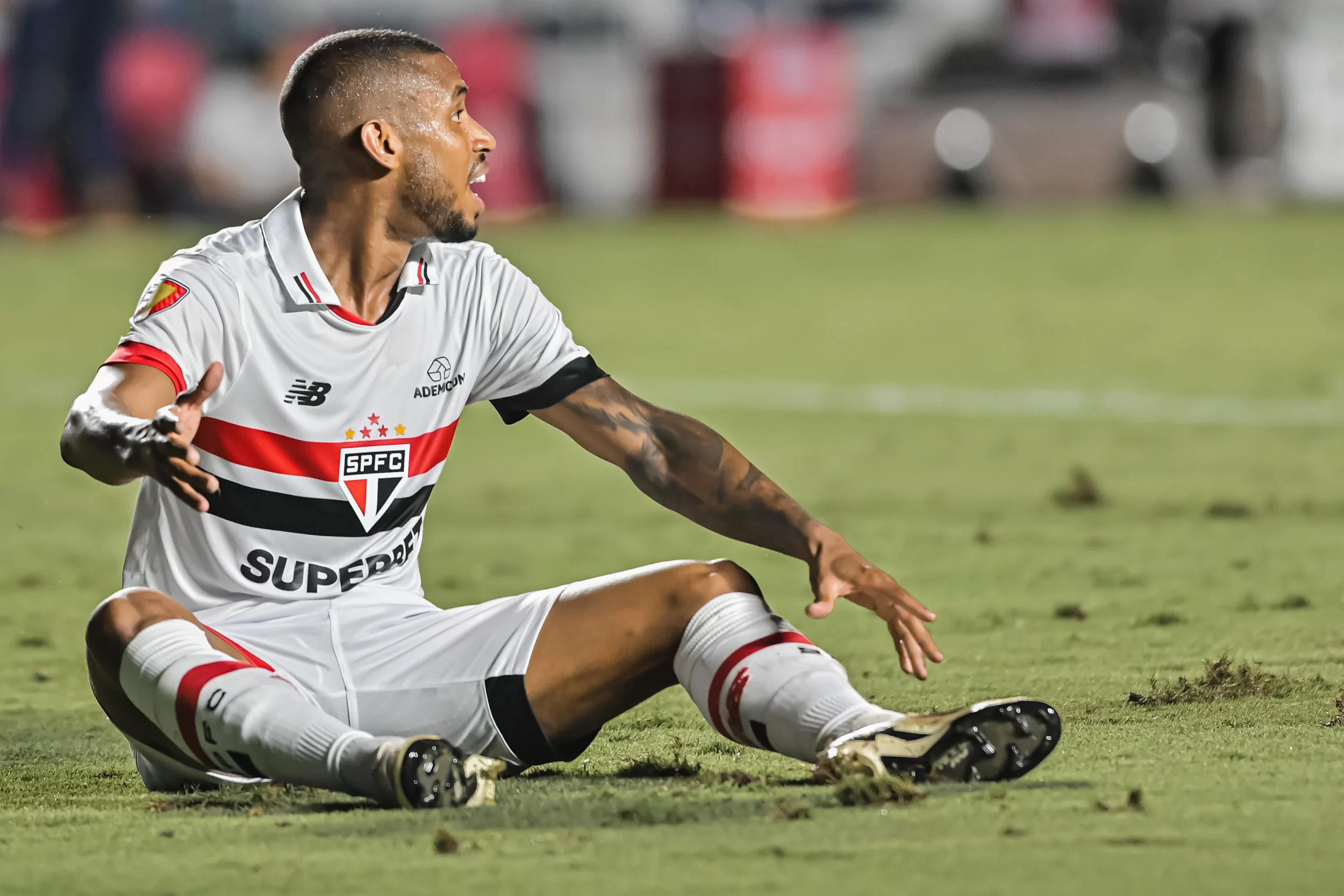 Ex-companheiro de André Silva estreia na Seleção de Portugal