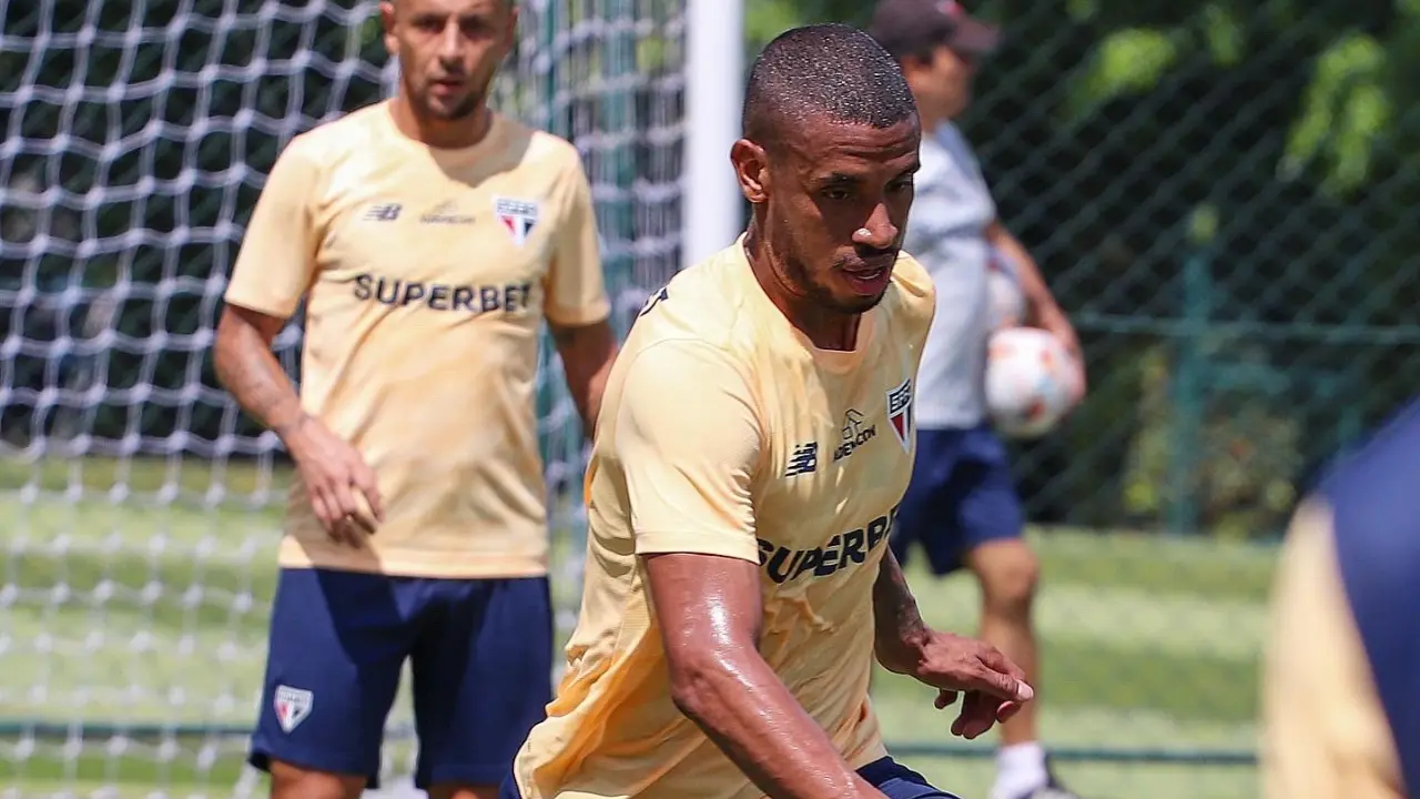 São Paulo estuda fazer jogo-treino antes da estreia na Libertadores 2024