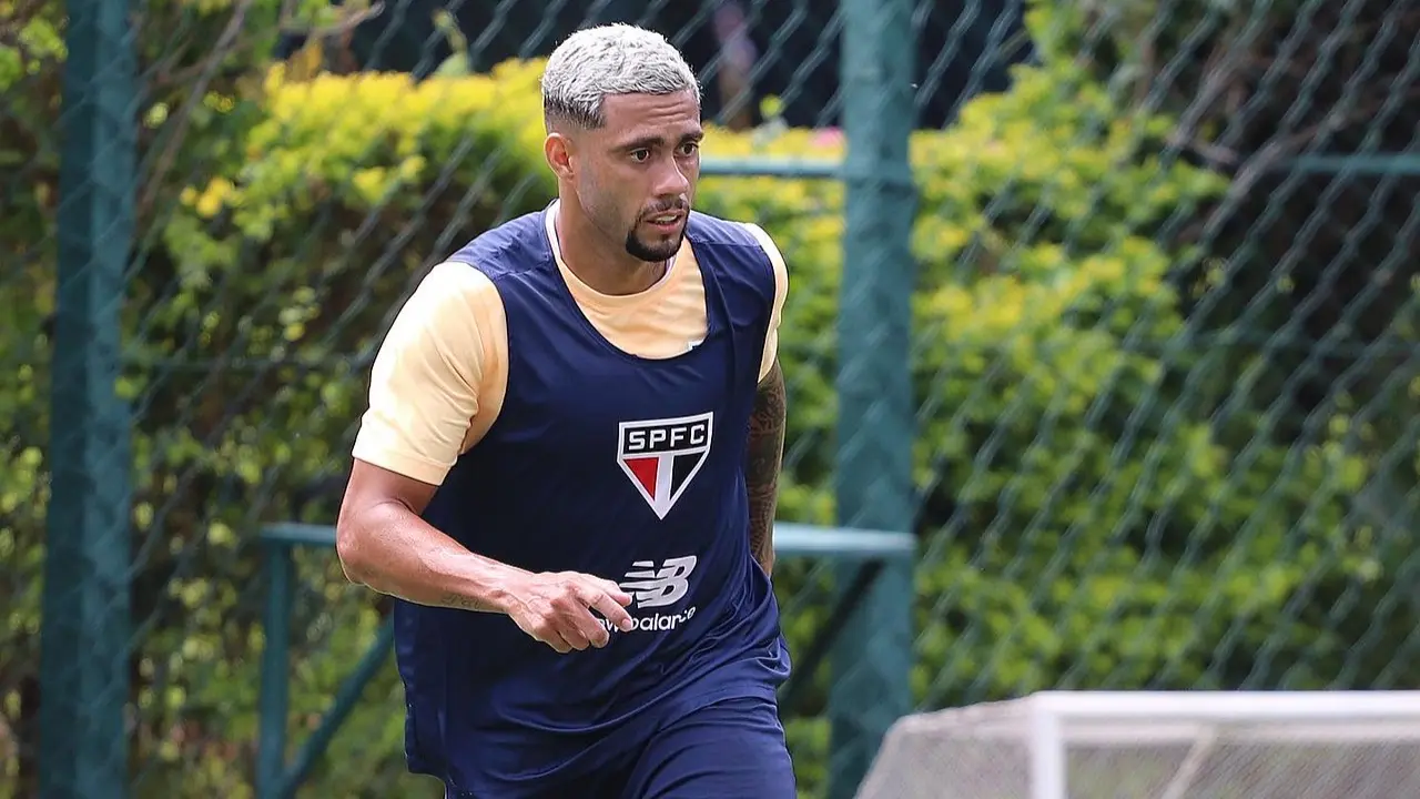 Wellington Rato volta a ser desfalque do São Paulo após nova lesão