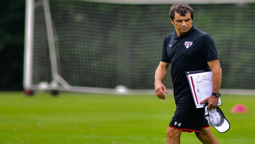 Milton Cruz comanda São Paulo no período de troca dos treinadores
