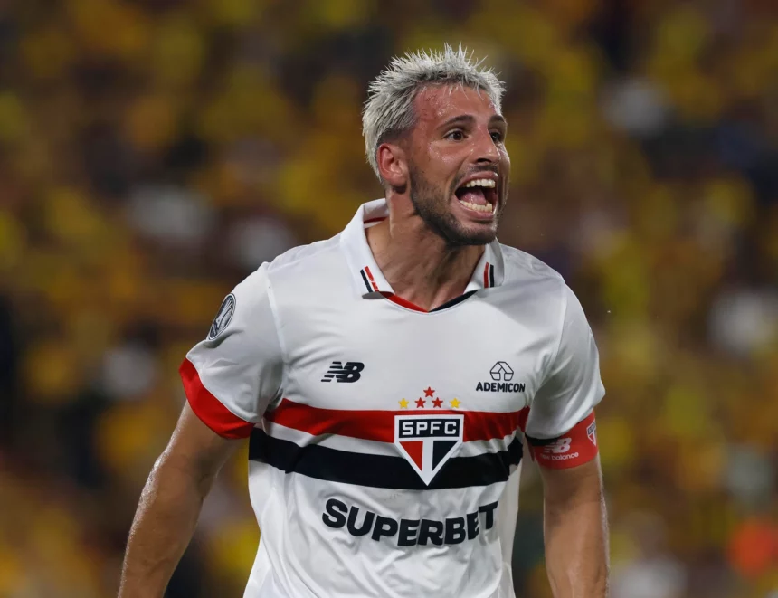 Confira os gols da vitória do São Paulo no Equador