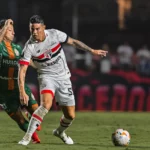 "Magistral atuação de James Rodríguez" imprensa internacional repercute São Paulo 2 x 0 Cobresal