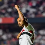 Ex-São Paulo acerta com o Santos para a disputa da Série B
