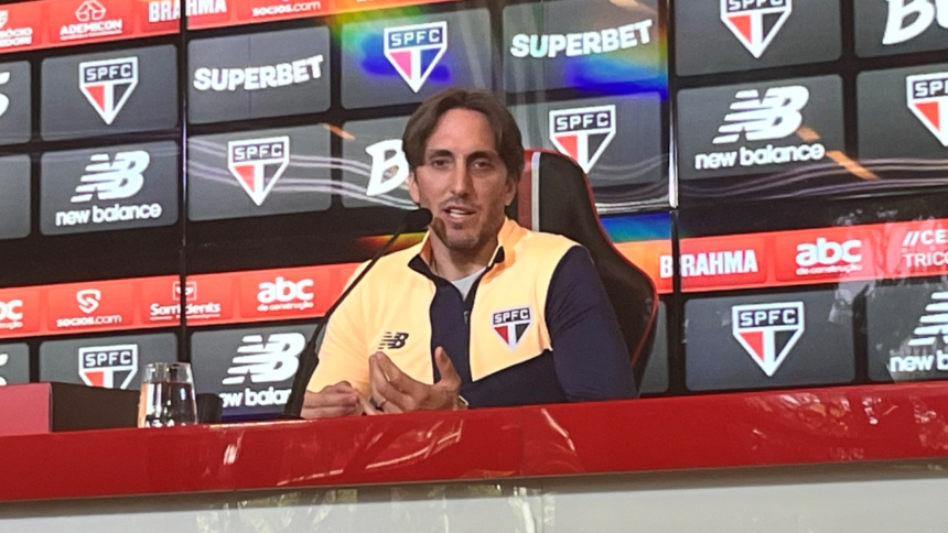 Zubeldía compara Libertadores para o São Paulo como a Champions League para o Real Madrid