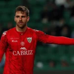 Ex-goleiro do São Paulo assume meta em Portugal e lembra de Ceni