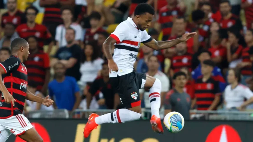 Jogo do São Paulo hoje: Em busca da primeira vitória no Brasileirão, Tricolor enfrenta o Atlético-GO