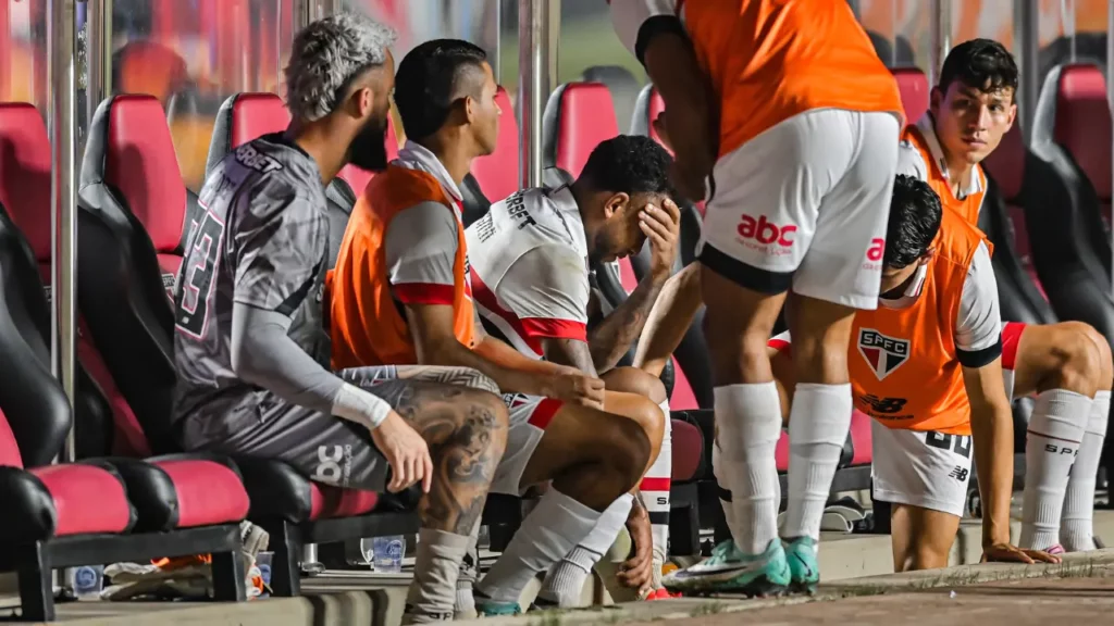 Welington deixa Choque-rei com dores e São Paulo ganha mais uma preocupação