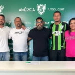 Ex-base do São Paulo assina contrato profissional com o América-MG
