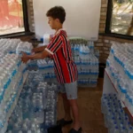 Elencos do Sub-17 e Sub-20 do São Paulo arrecadam doações para ajudar o RS