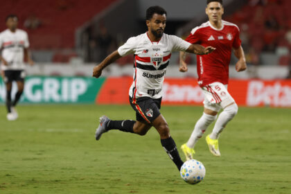São Paulo encaminha amistoso contra o Internacional durante pausa para a Copa